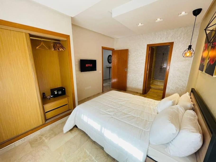 A 2 Minutes De Casa Finance City, Appartement Avec 2 Chambres Casablanca Esterno foto